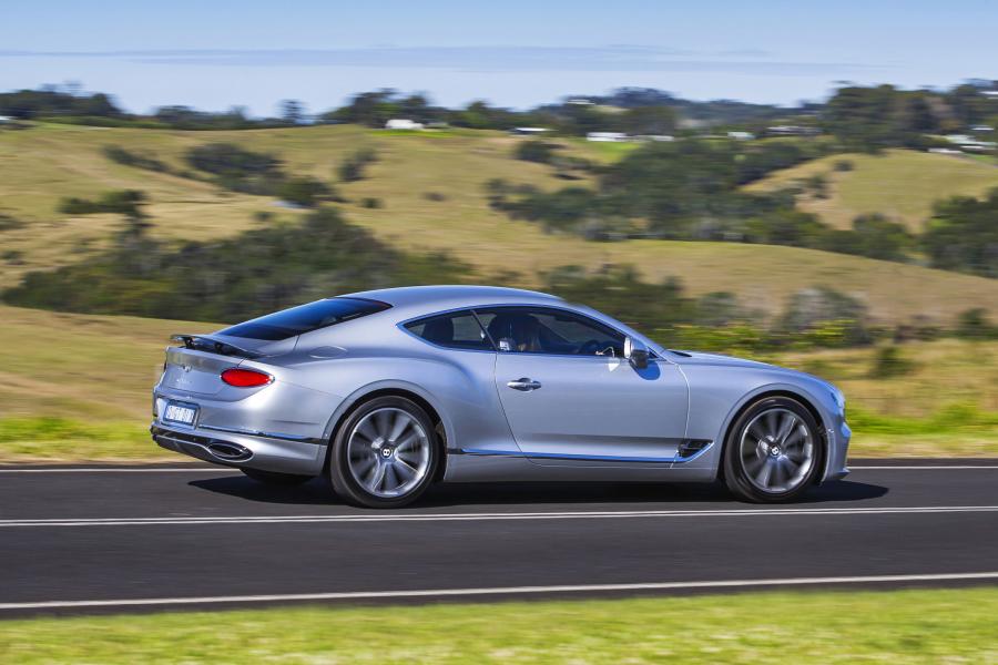  Bentley Continental GT 2018 года  (AU) (фото 22 из 40)